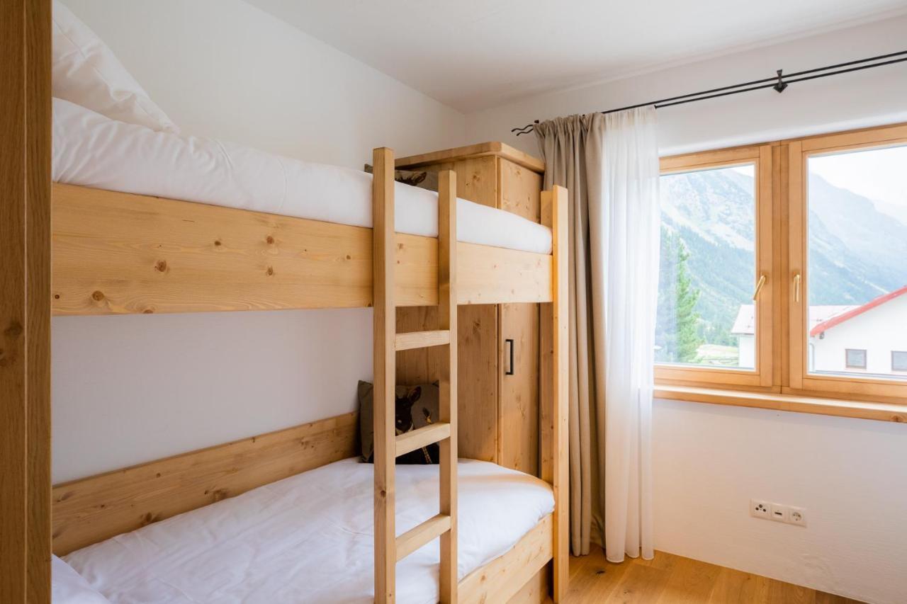 Das Chaletdorf - Pitztal Sankt Leonhard im Pitztal Exterior photo