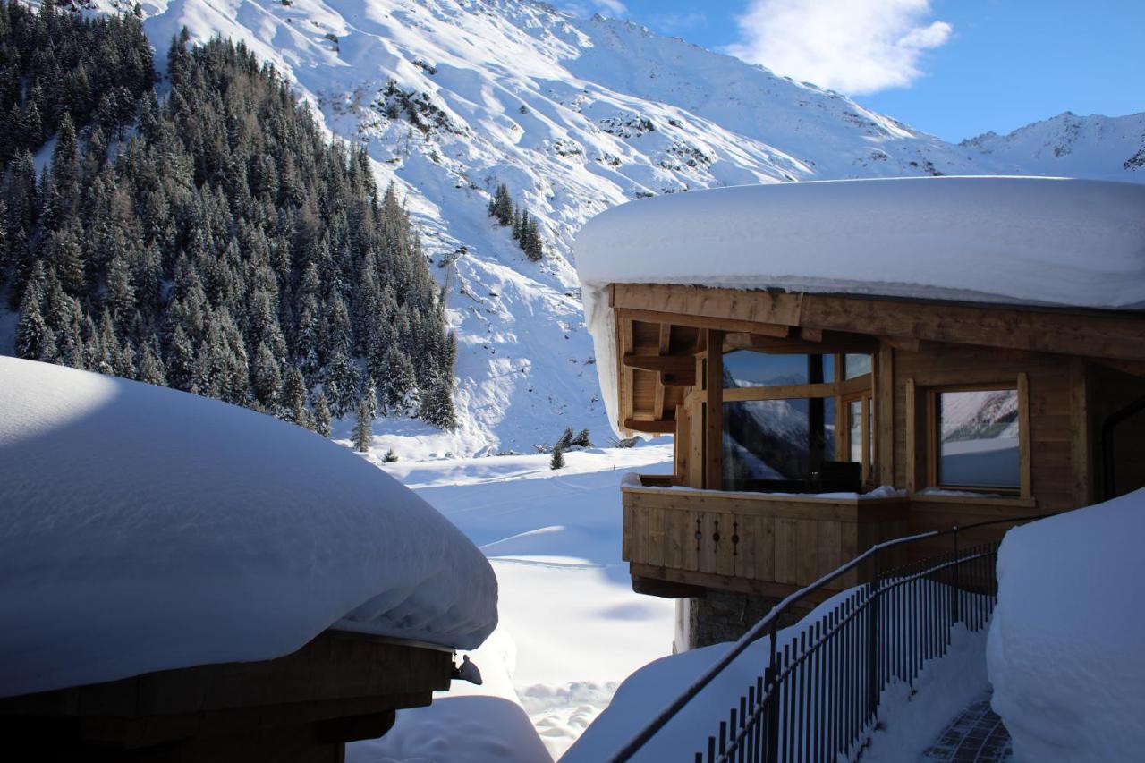 Das Chaletdorf - Pitztal Sankt Leonhard im Pitztal Exterior photo